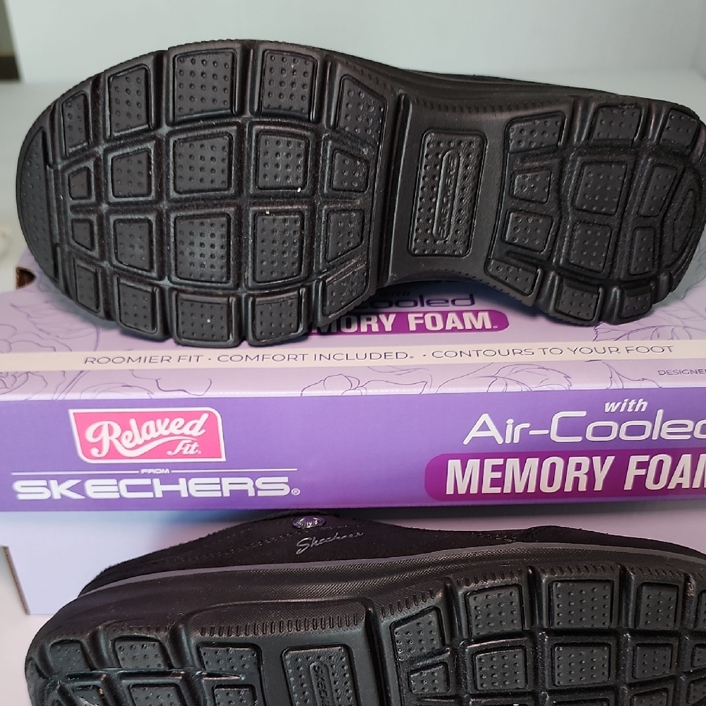 Skechers Women's Black Slip-On Shoes - Picture 3 of 3